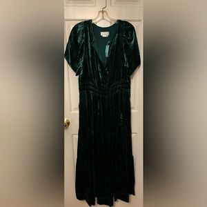 Anthropologie Plus Size Emerald Green Velvet Maxi Dress!